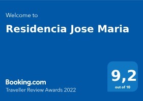 Booking Residencia José María